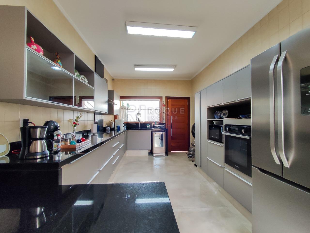 Casa Residencial à venda no bairro Vila Claudia: COZINHA