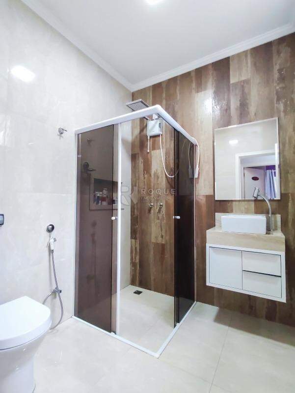 Casa Residencial à venda no bairro Jardim Santa Adélia: BANHEIRO SOCIAL