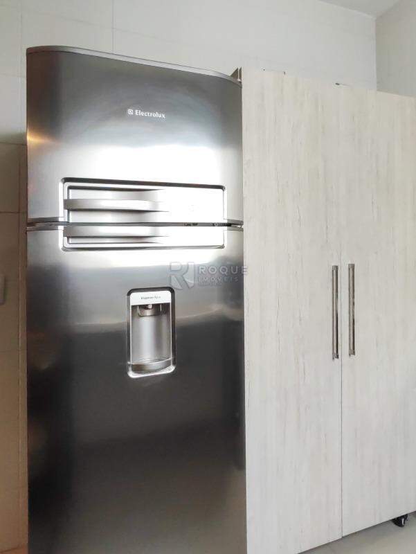 Apartamento à venda no bairro Jardim Campo Belo: COZINHA