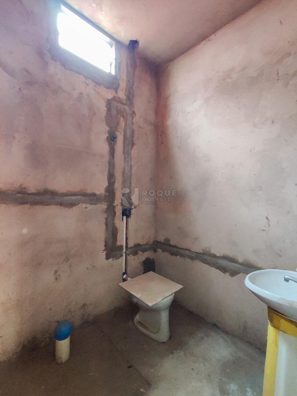 Prédio Comercial à venda no bairro Jardim Boa Esperança: BANHEIRO SOCIAL CASA 2