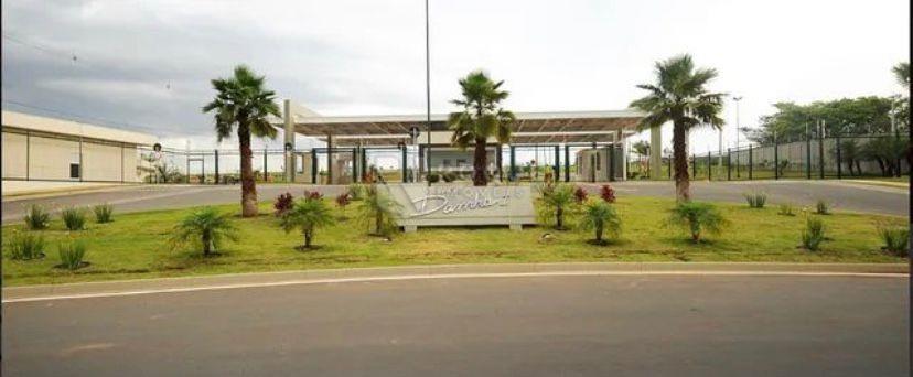 Casa em condomínio à venda no bairro Village Limeira: 