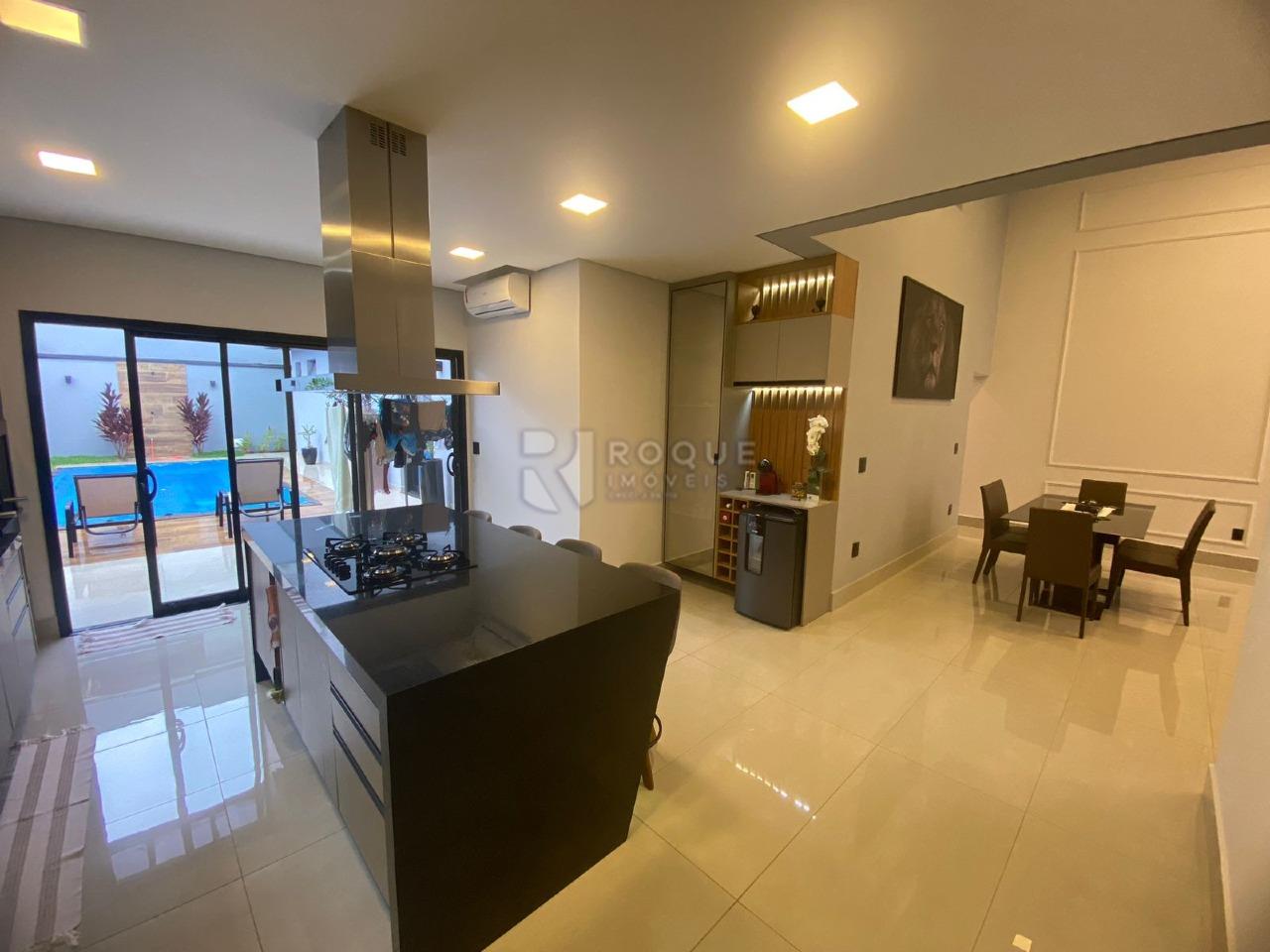 Casa em condomínio à venda no bairro Village Limeira: 