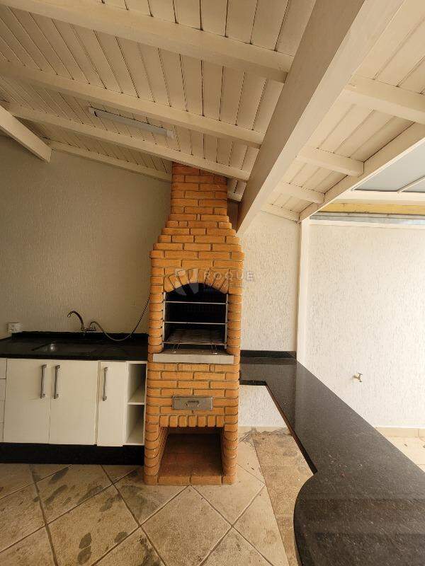 Casa em condomínio para aluguel no bairro Parque Residencial Roland: Churrasqueira