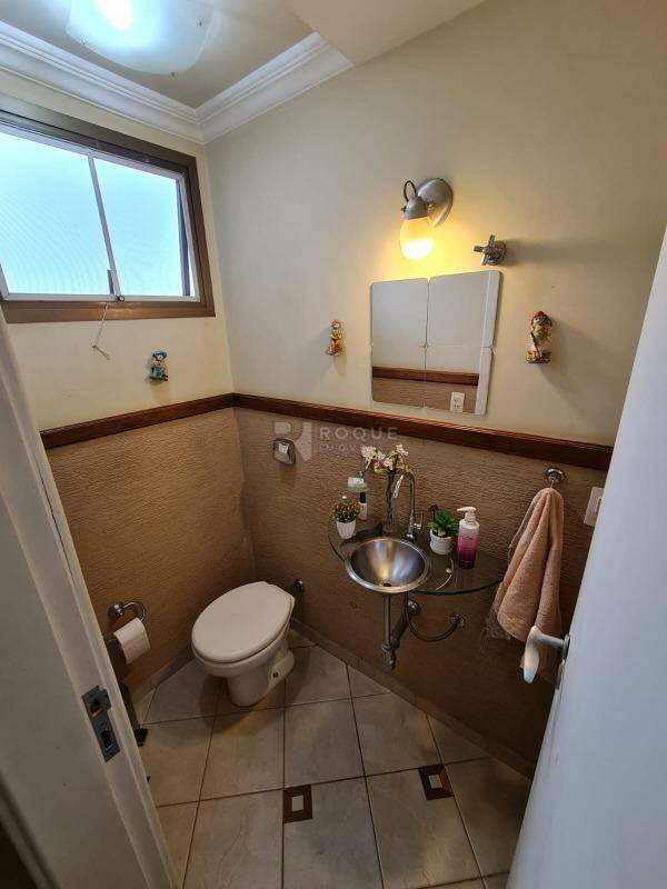 Apartamento à venda no bairro Vila São João: 