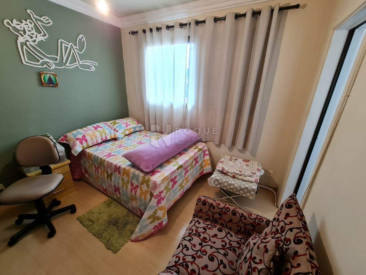 Apartamento à venda no bairro Vila São João: 
