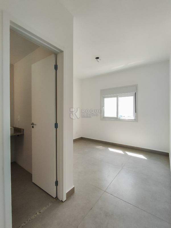 Apartamento à venda no bairro Jardim Santo André: SUÍTE