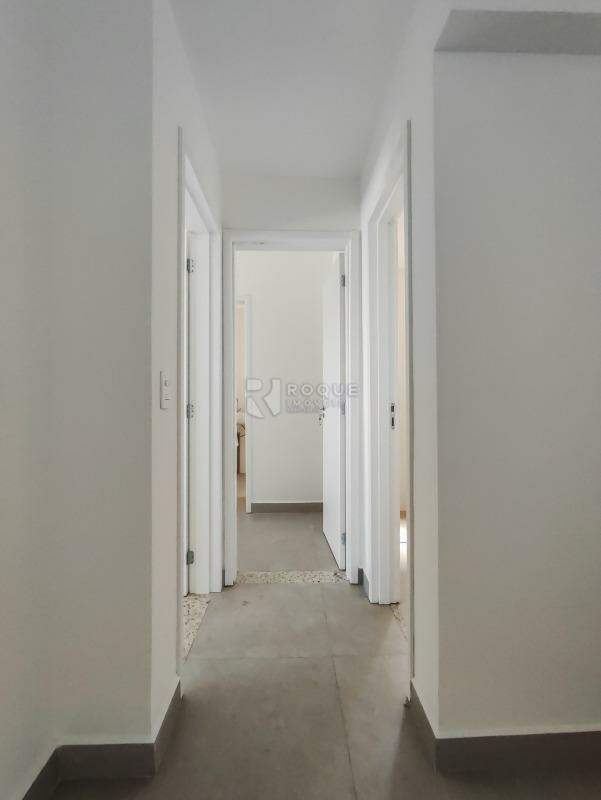 Apartamento à venda no bairro Jardim Santo André: CORREDOR INTERNO