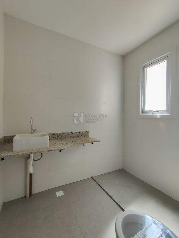 Apartamento à venda no bairro Jardim Santo André: WC SUÍTE