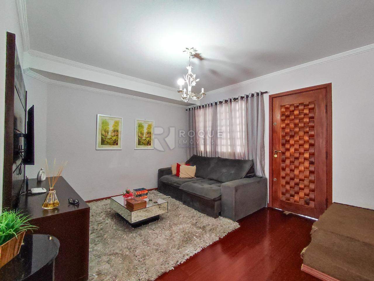 Casa Residencial à venda no bairro Jardim São Roque: SALA DE TV