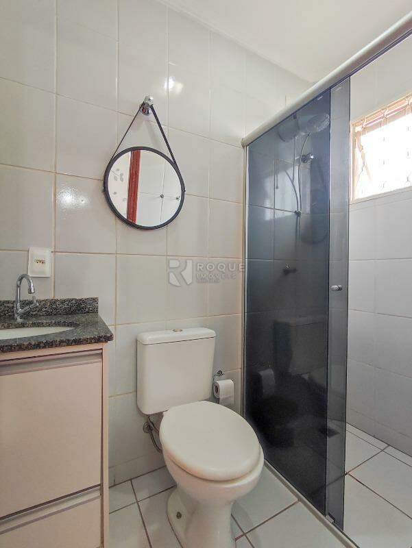 Casa Residencial à venda no bairro Jardim São Roque: WC SUÍTE