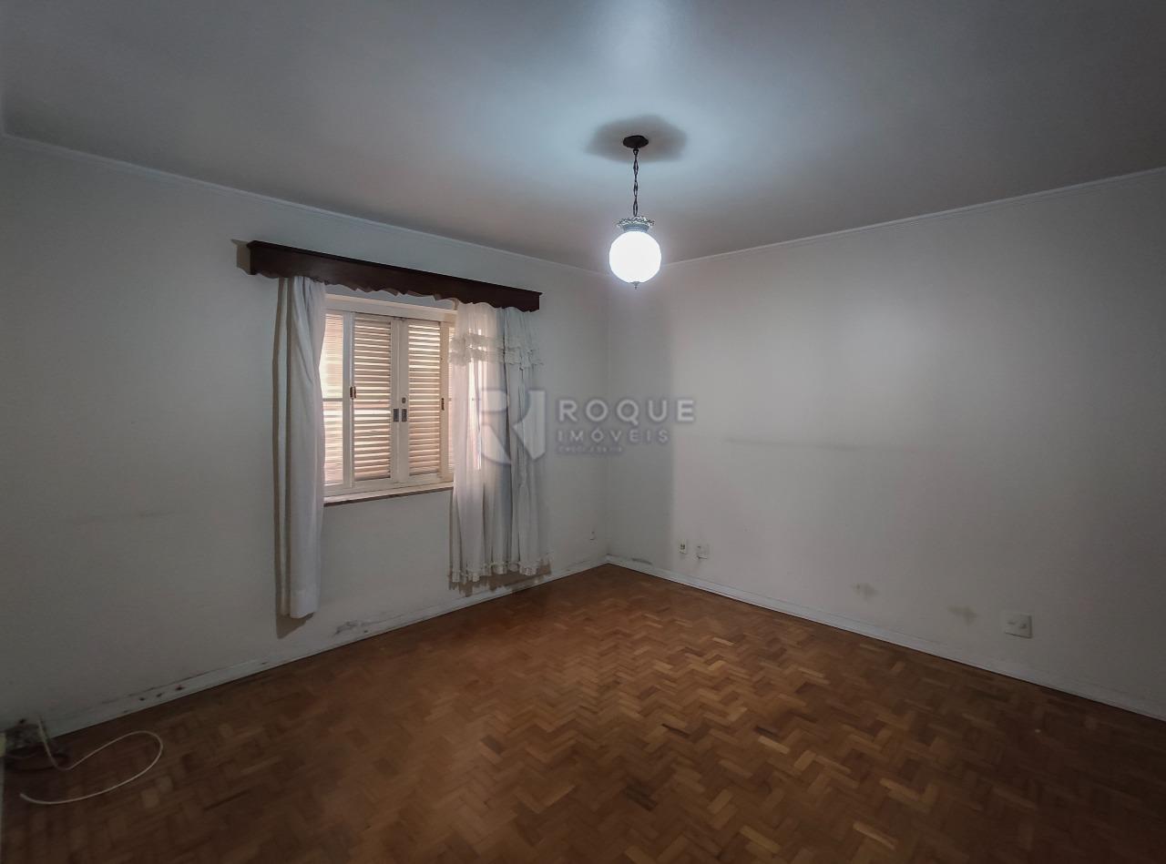 Casa Comercial para aluguel no bairro Centro: Dormitório 2