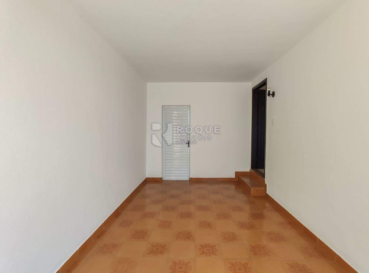 Casa Residencial para aluguel no bairro Cidade Jardim: Garagem