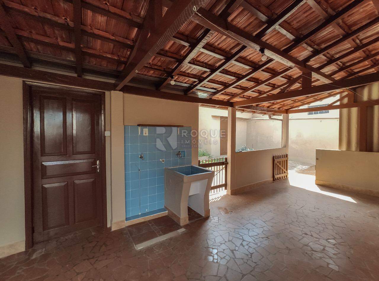 Casa Residencial para aluguel no bairro Cidade Jardim: Rancho / Área de serviço