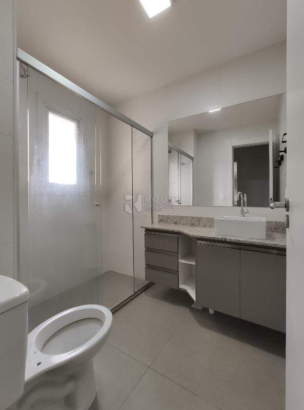 Apartamento para aluguel no bairro Jardim Santo André: WC suíte 