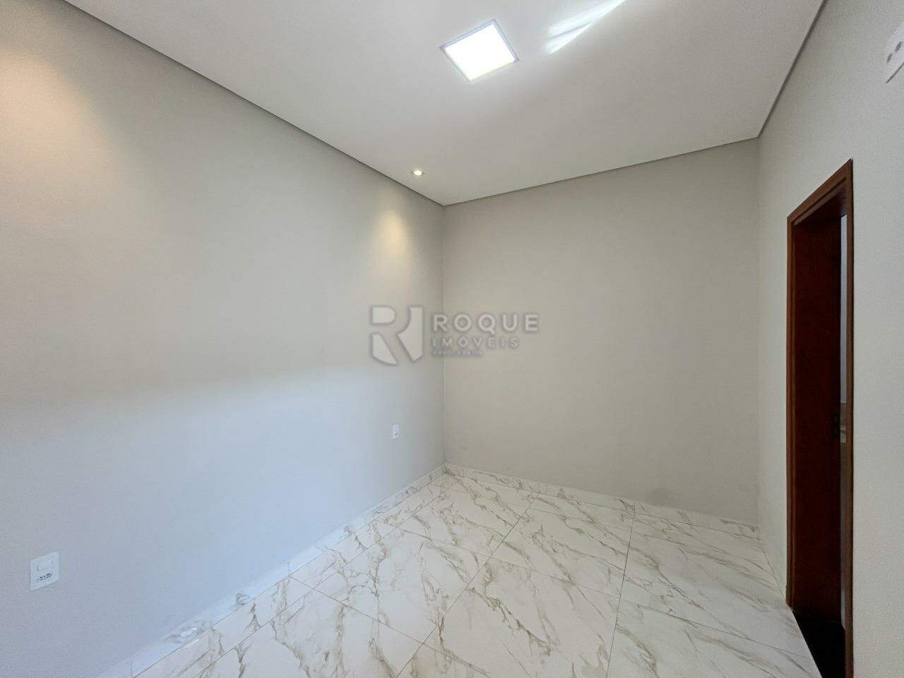 Casa Residencial para aluguel no bairro Residencial Colinas do Engenho I: Dormitório 2 suíte 