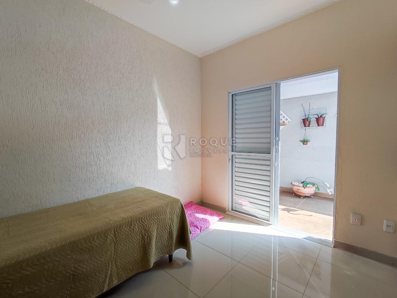 Casa Residencial à venda no bairro Jardim Ipanema: DORMITÓRIO 1