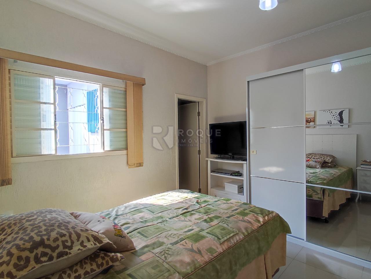 Casa Residencial à venda no bairro Jardim Ipanema: SUÍTE