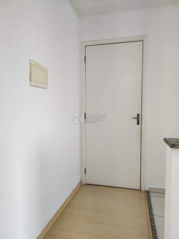 Apartamento à venda no bairro Jardim Esmeralda: HALL DE ENTRADA
