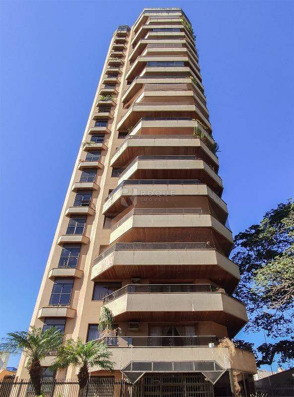 Apartamento para aluguel no bairro Centro: Prédio