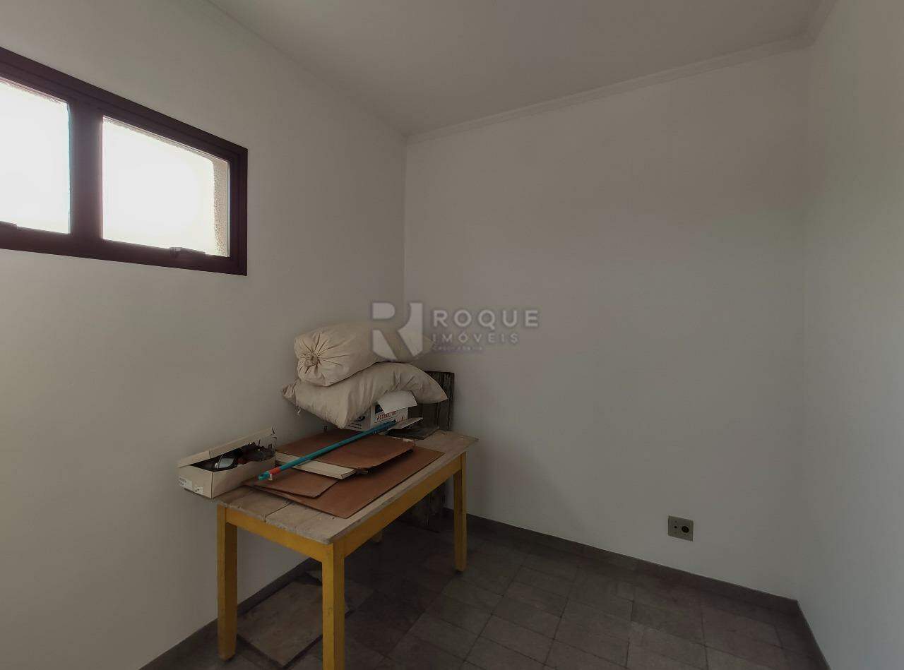 Apartamento para aluguel no bairro Centro: Dormitório fundo