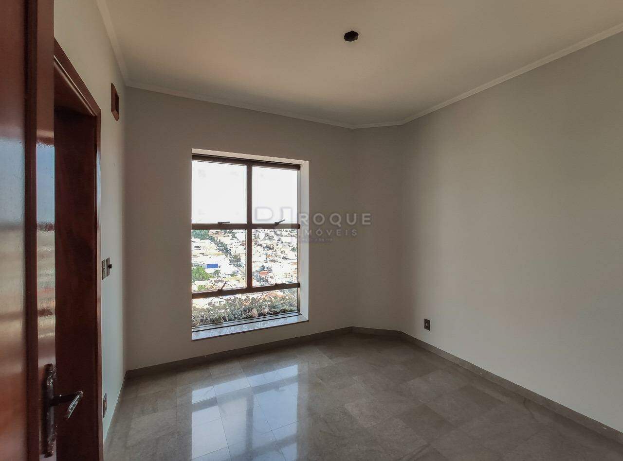 Apartamento para aluguel no bairro Centro: Sala de TV