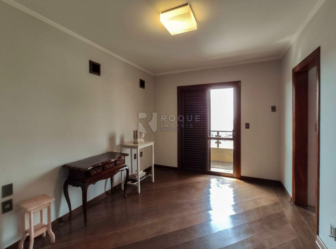 Apartamento para aluguel no bairro Centro: Dormitório 3