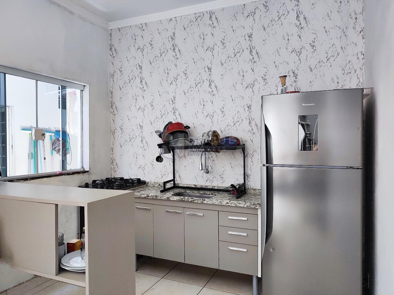 Casa Residencial à venda no bairro Parque Pompeo: COZINHA EDÍCULA