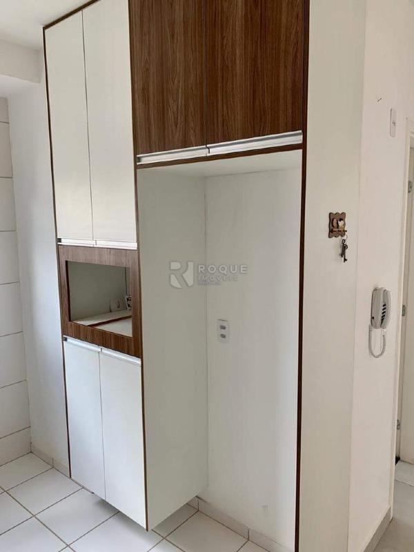 Apartamento à venda no bairro Residencial Rubi: COZINHA