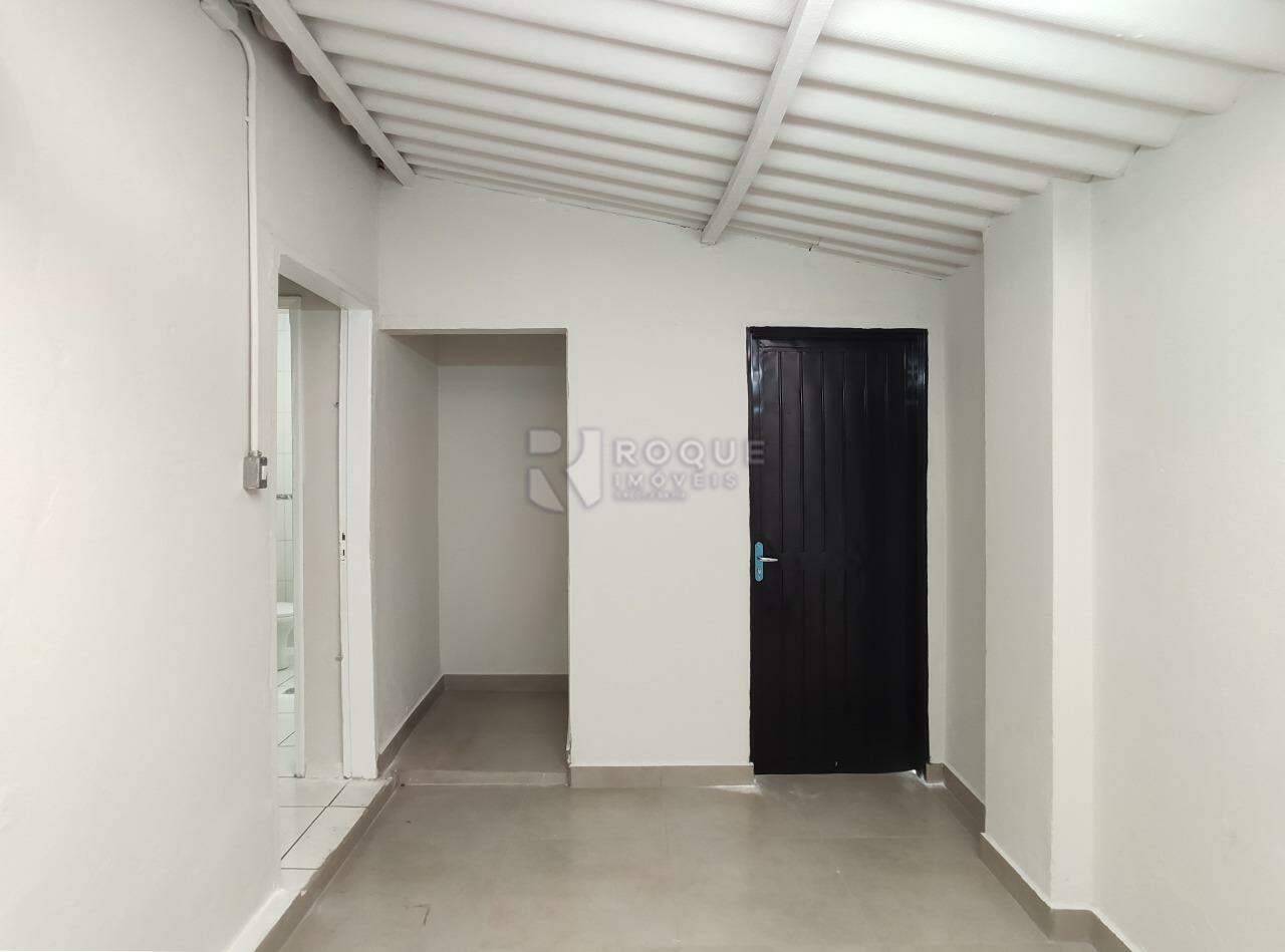 Casa Residencial para aluguel no bairro Vila Claudia: Rancho 