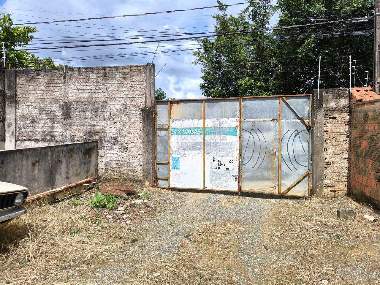 Terreno à venda no bairro Vila Claudia: ENTRADA