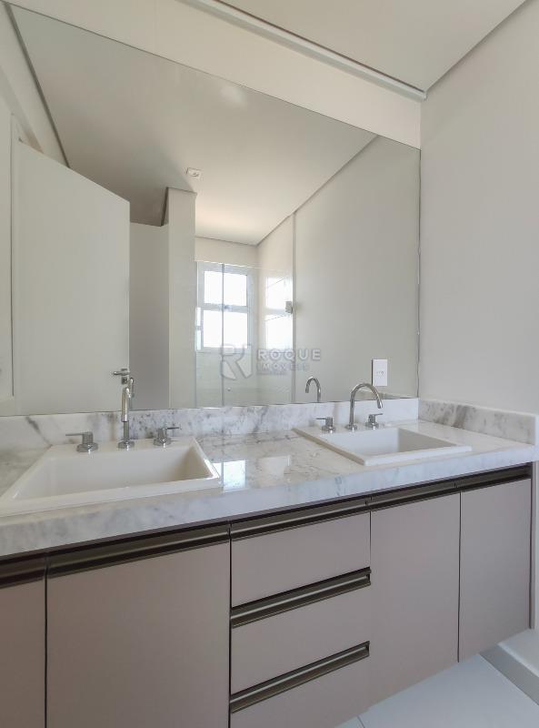 Apartamento para aluguel no bairro Vila Primavera: WC suíte 2