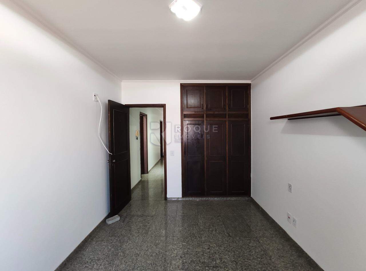 Casa Residencial para aluguel no bairro Boa Vista: Dormitório 2 segundo andar