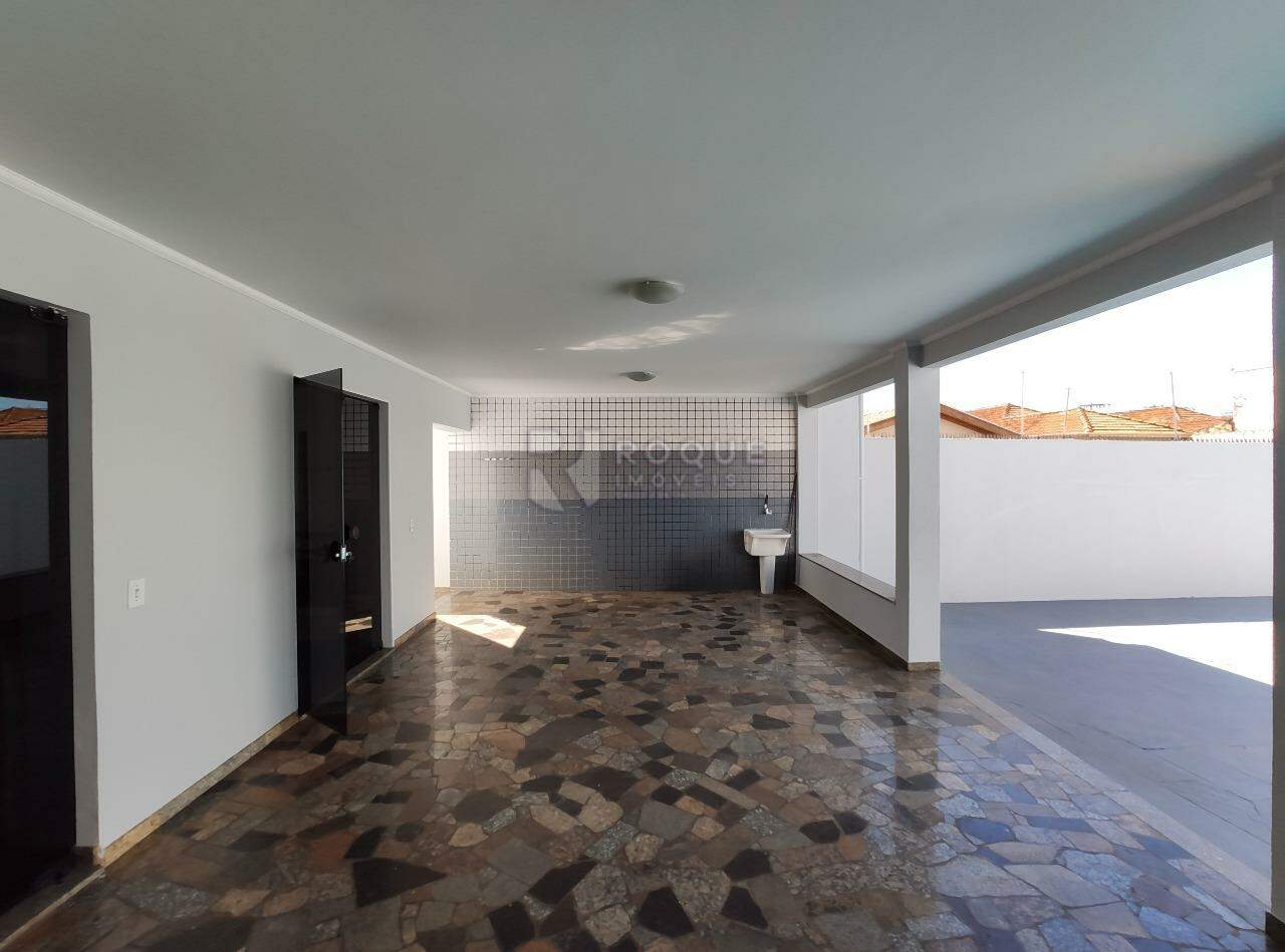 Casa Residencial para aluguel no bairro Boa Vista: Fundo