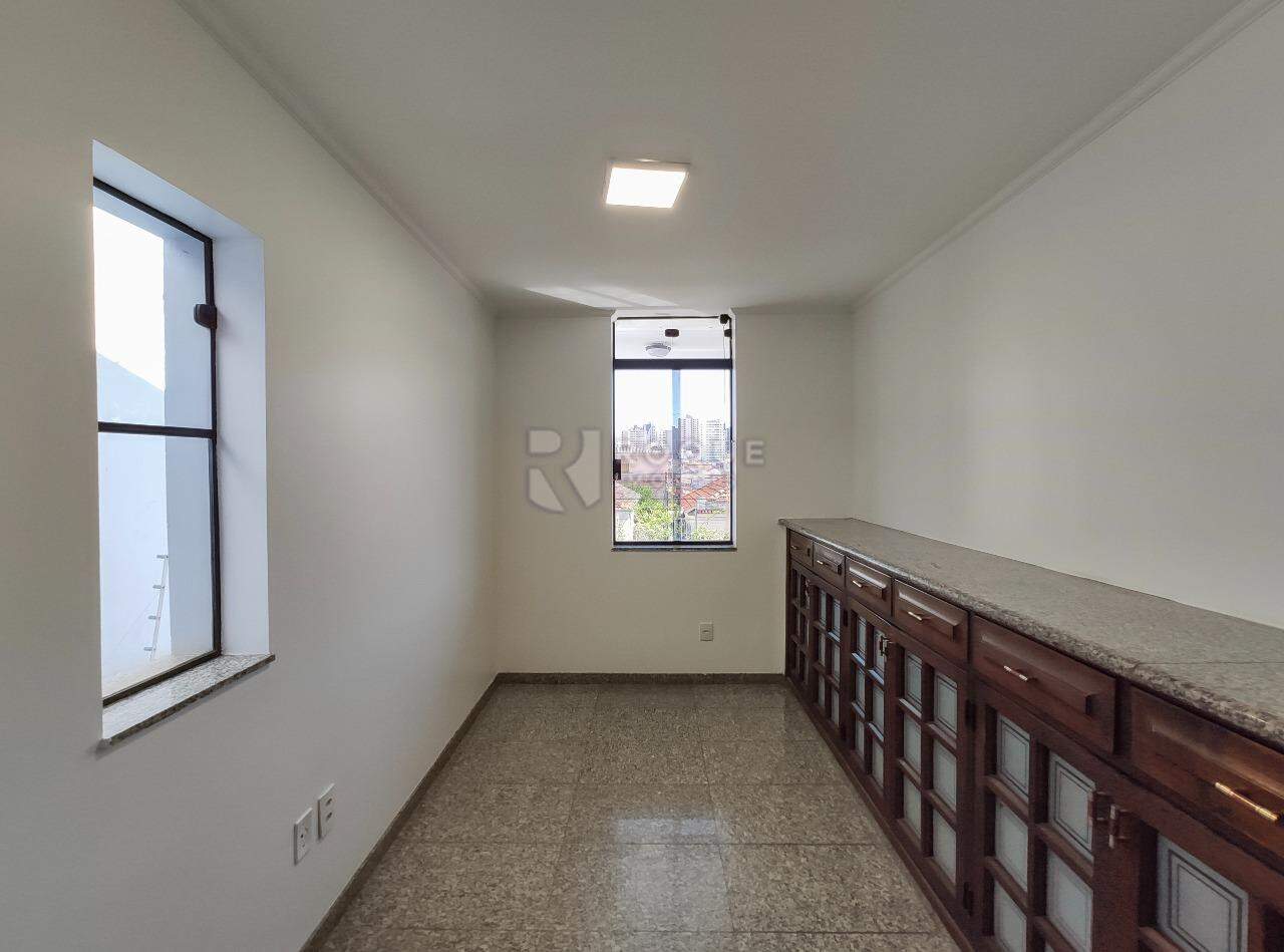 Casa Residencial para aluguel no bairro Boa Vista: Escritório