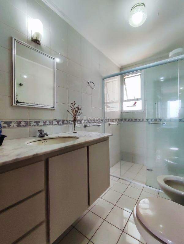 Apartamento à venda no bairro Centro: WC SUÍTE