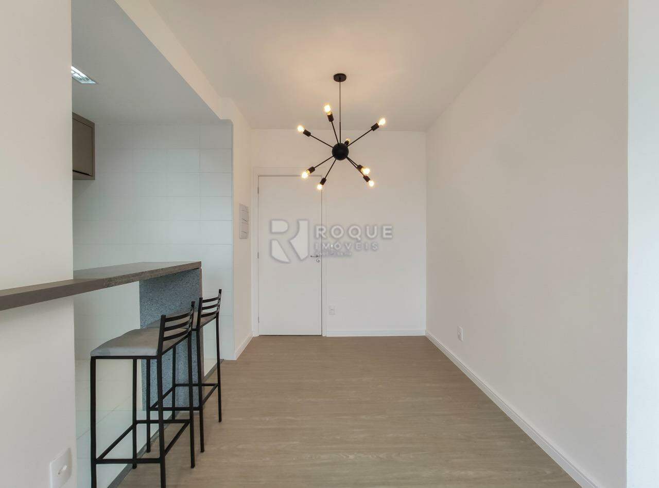 Apartamento para aluguel no bairro Jardim Senador Vergueiro: Sala 