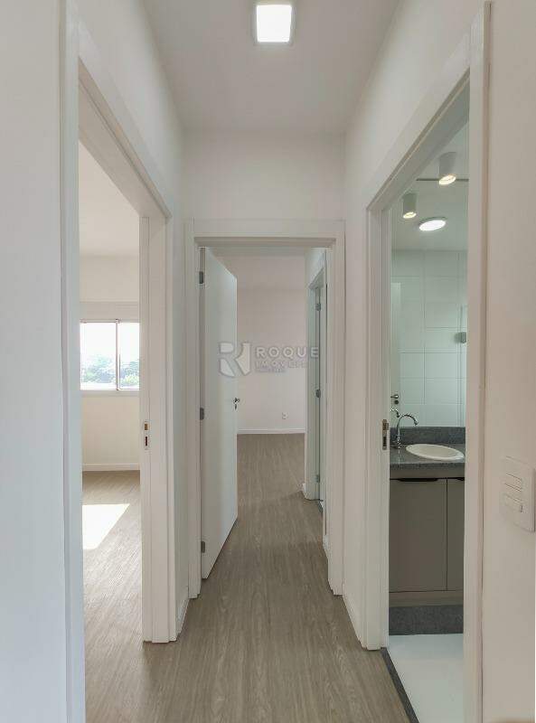 Apartamento para aluguel no bairro Jardim Senador Vergueiro: Hall