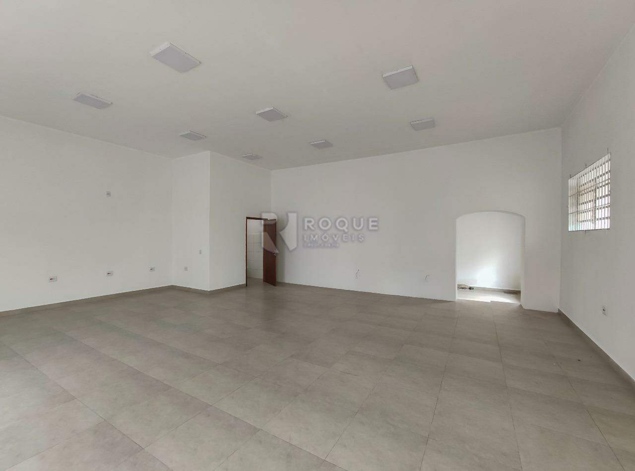 Casa Comercial para aluguel no bairro Centro: Salão 