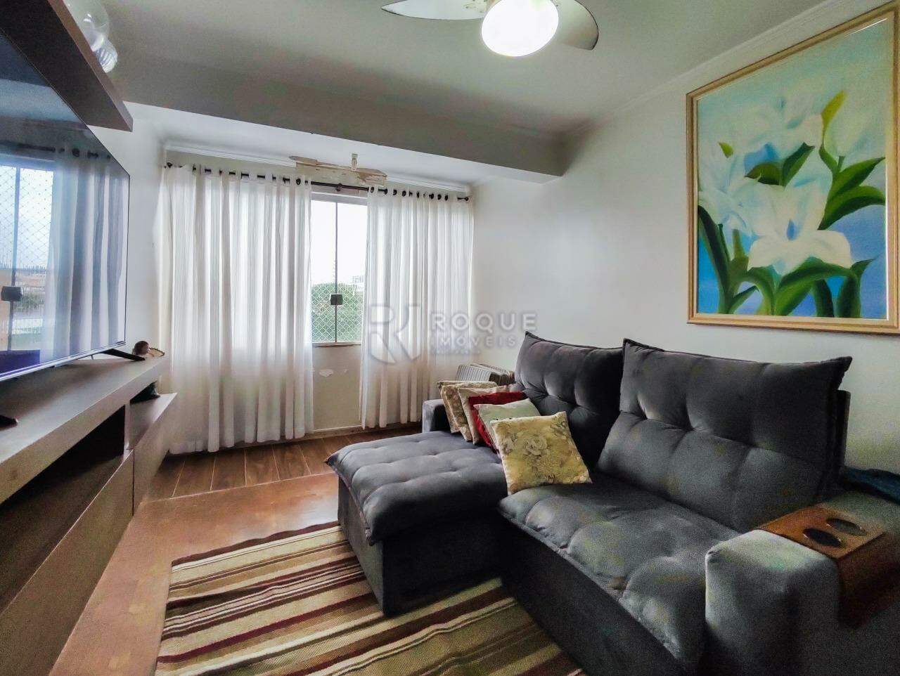 Apartamento à venda no bairro Vila Anita: SALA DE TV