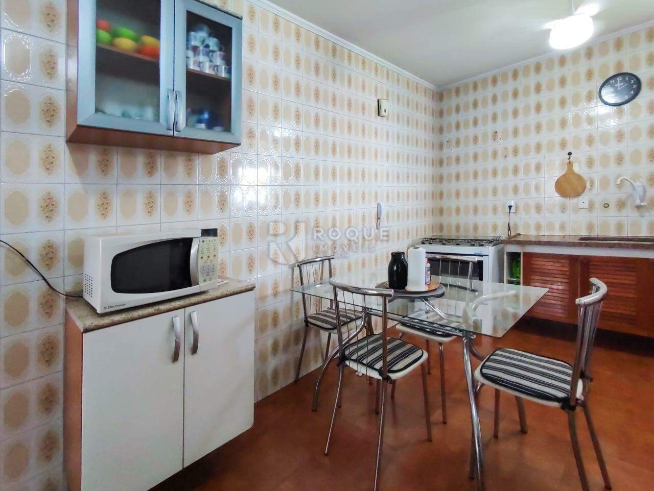 Apartamento à venda no bairro Vila Anita: COZINHA