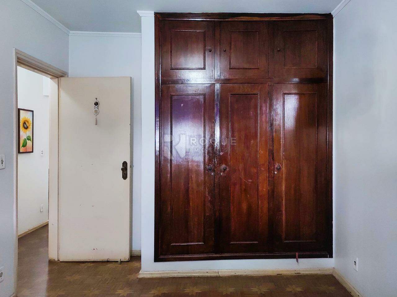 Apartamento à venda no bairro Vila Anita: SUÍTE