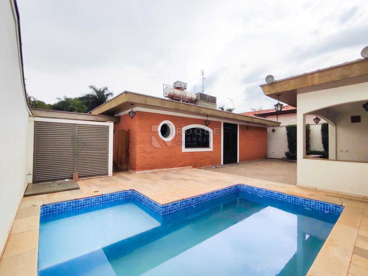 Casa Residencial à venda no bairro Jardim Mercedes: ÁREA EXTERNA