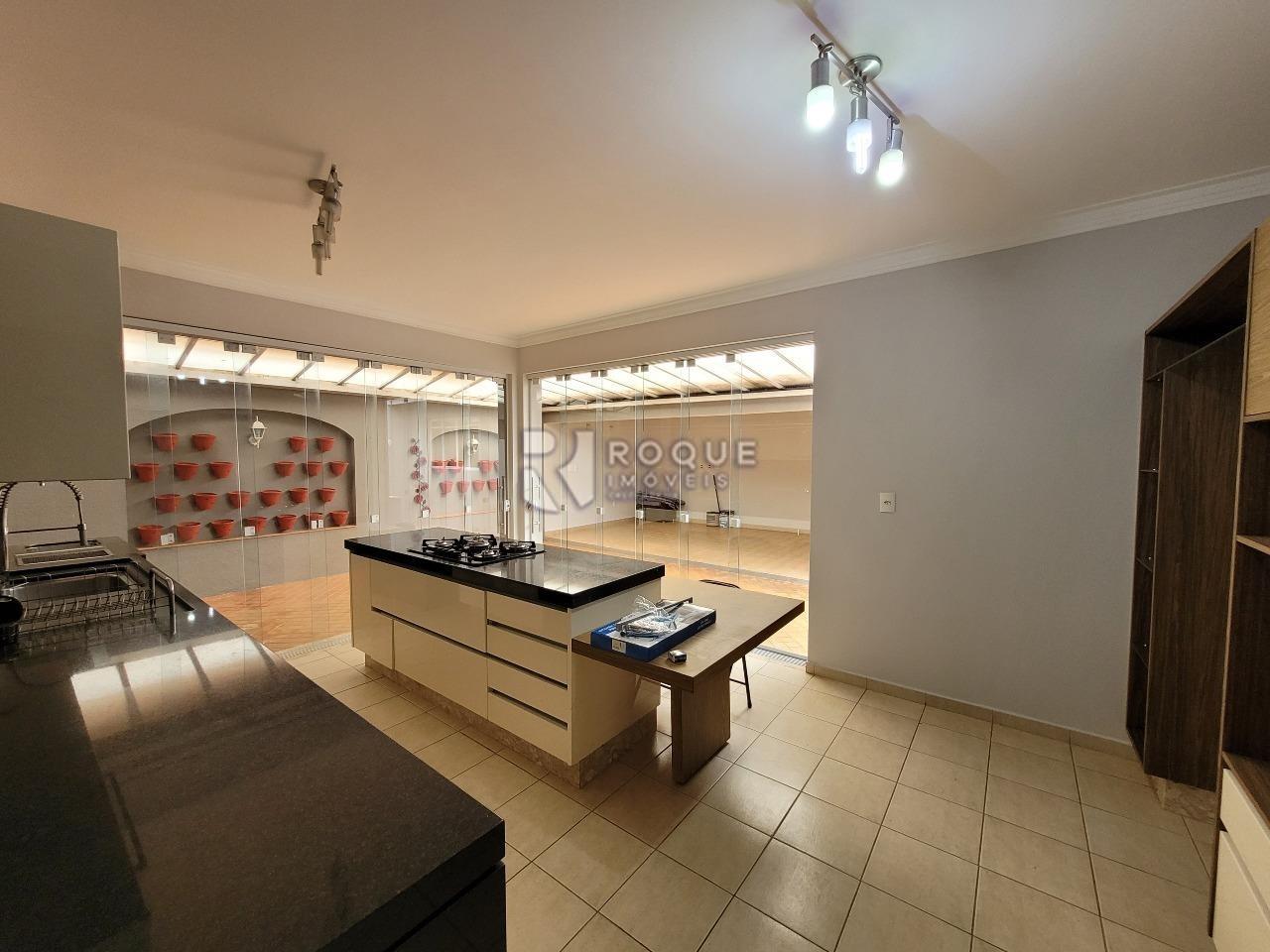 Casa Residencial à venda no bairro Jardim Residencial Alto da Graminha: 