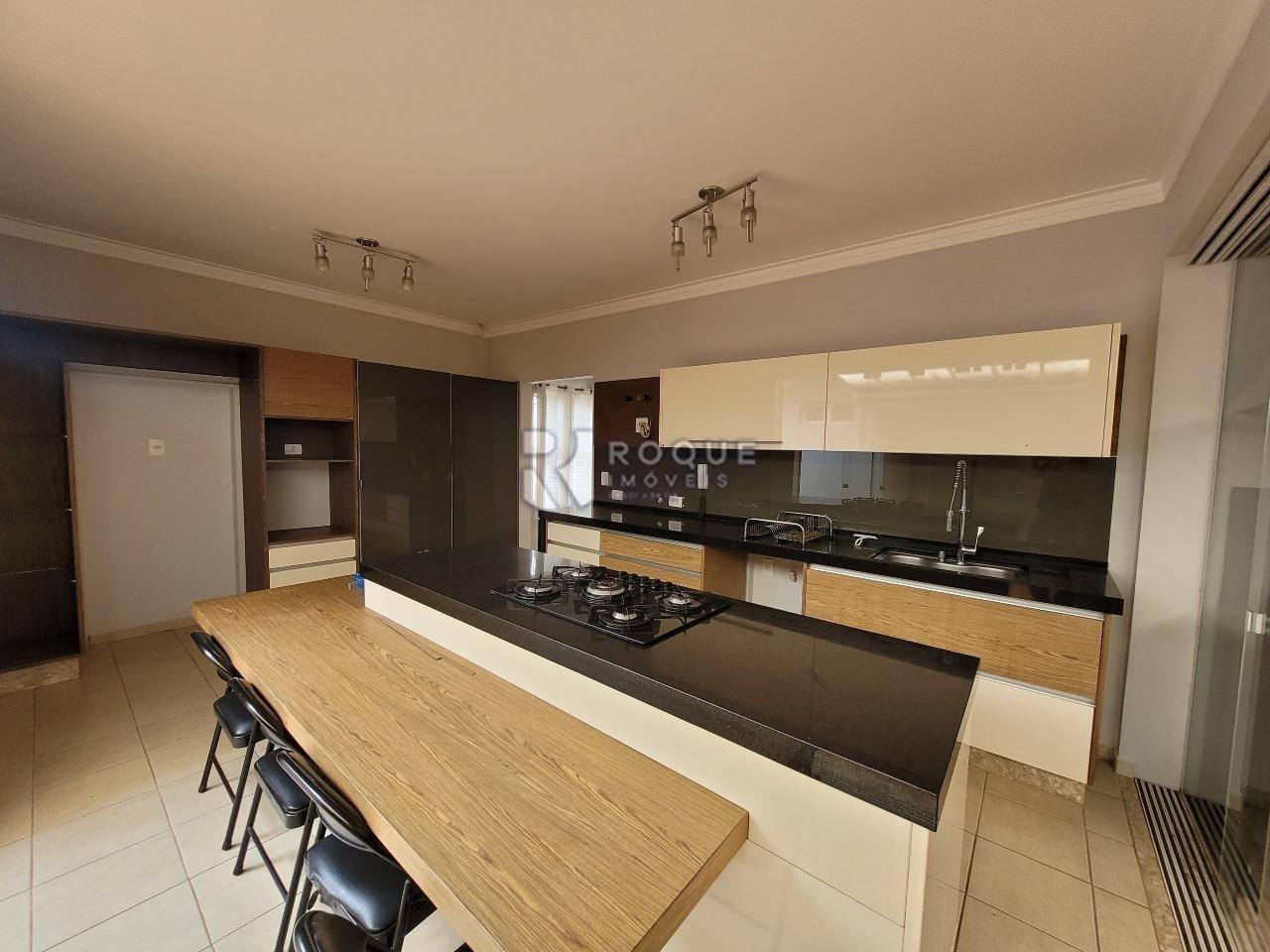 Casa Residencial à venda no bairro Jardim Residencial Alto da Graminha: 