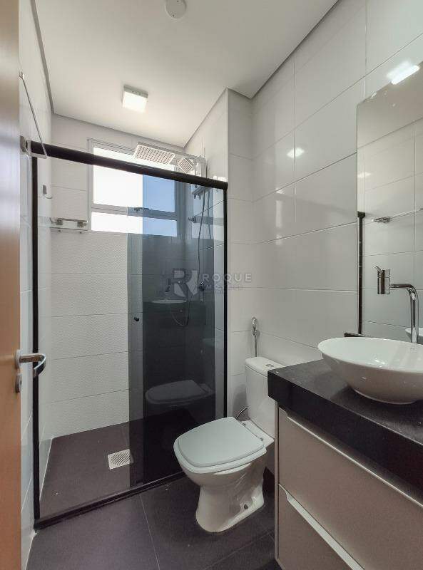 Apartamento para aluguel no bairro Graminha: WC social 