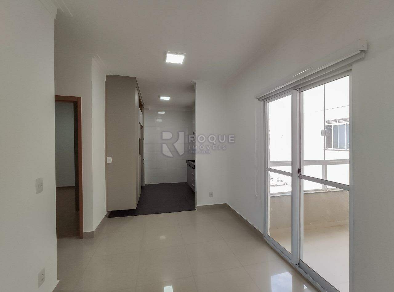 Apartamento para aluguel no bairro Graminha: Sala 