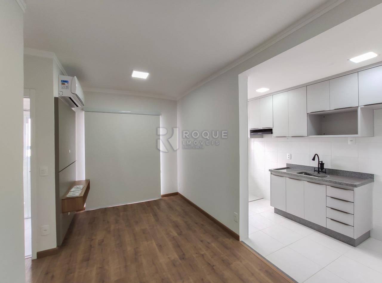 Apartamento para aluguel no bairro Jardim Senador Vergueiro: Sala 