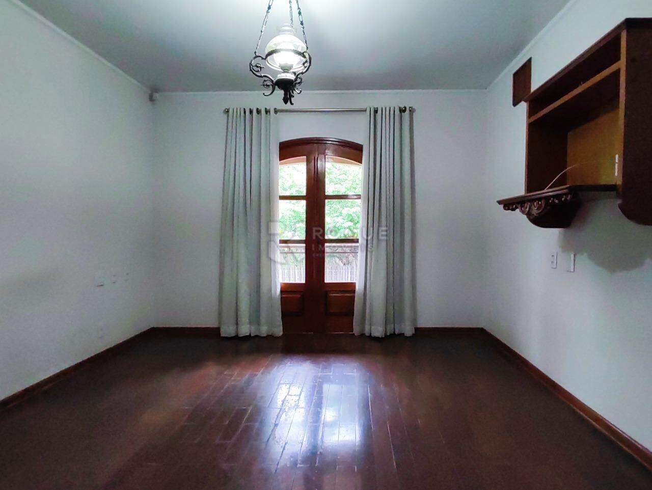 Casa Residencial para aluguel no bairro Jardim Mercedes: SUÍTE