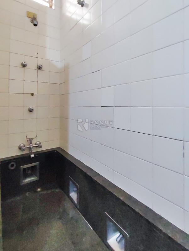 Casa Residencial à venda no bairro Vila Claudia: WC SUÍTE 1