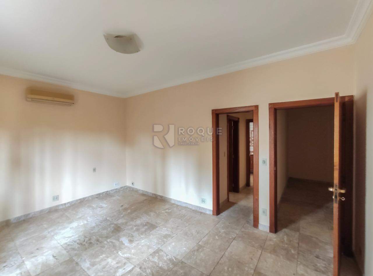 Casa em condomínio para aluguel no bairro Jardim Monte Carlo: Dormitório 